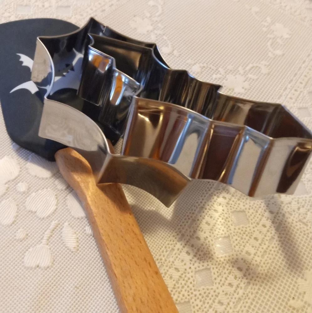 🆕 The Bakeshop BAT Baking Utensil Set, New